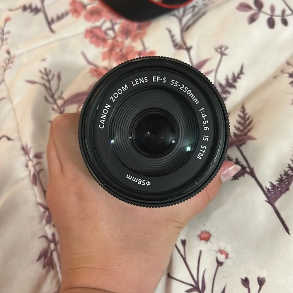 Canon rebel T3 camera